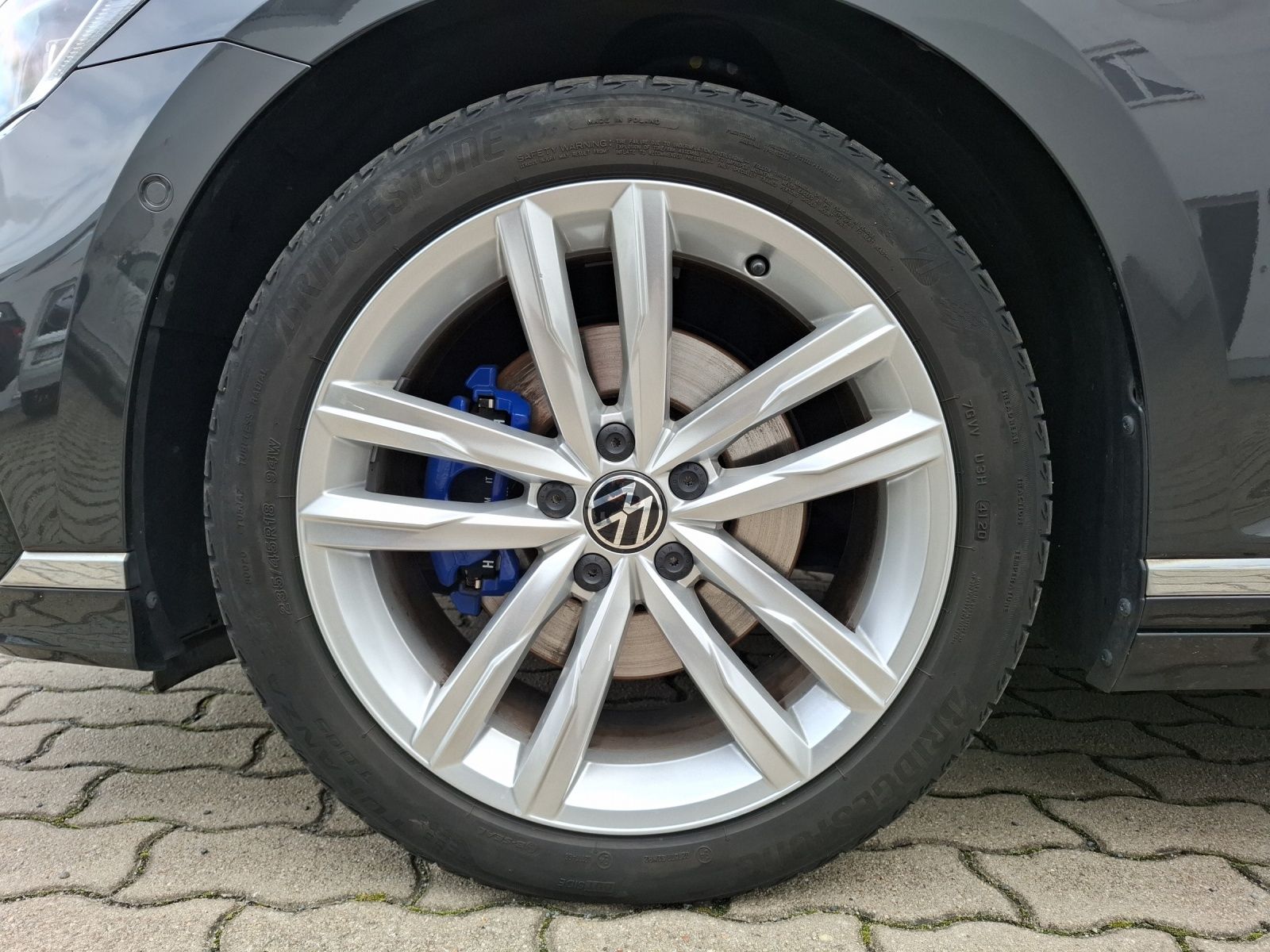 Fahrzeugabbildung Volkswagen Passat Variant GTE Standhzg Matrix AHK Leder ACC