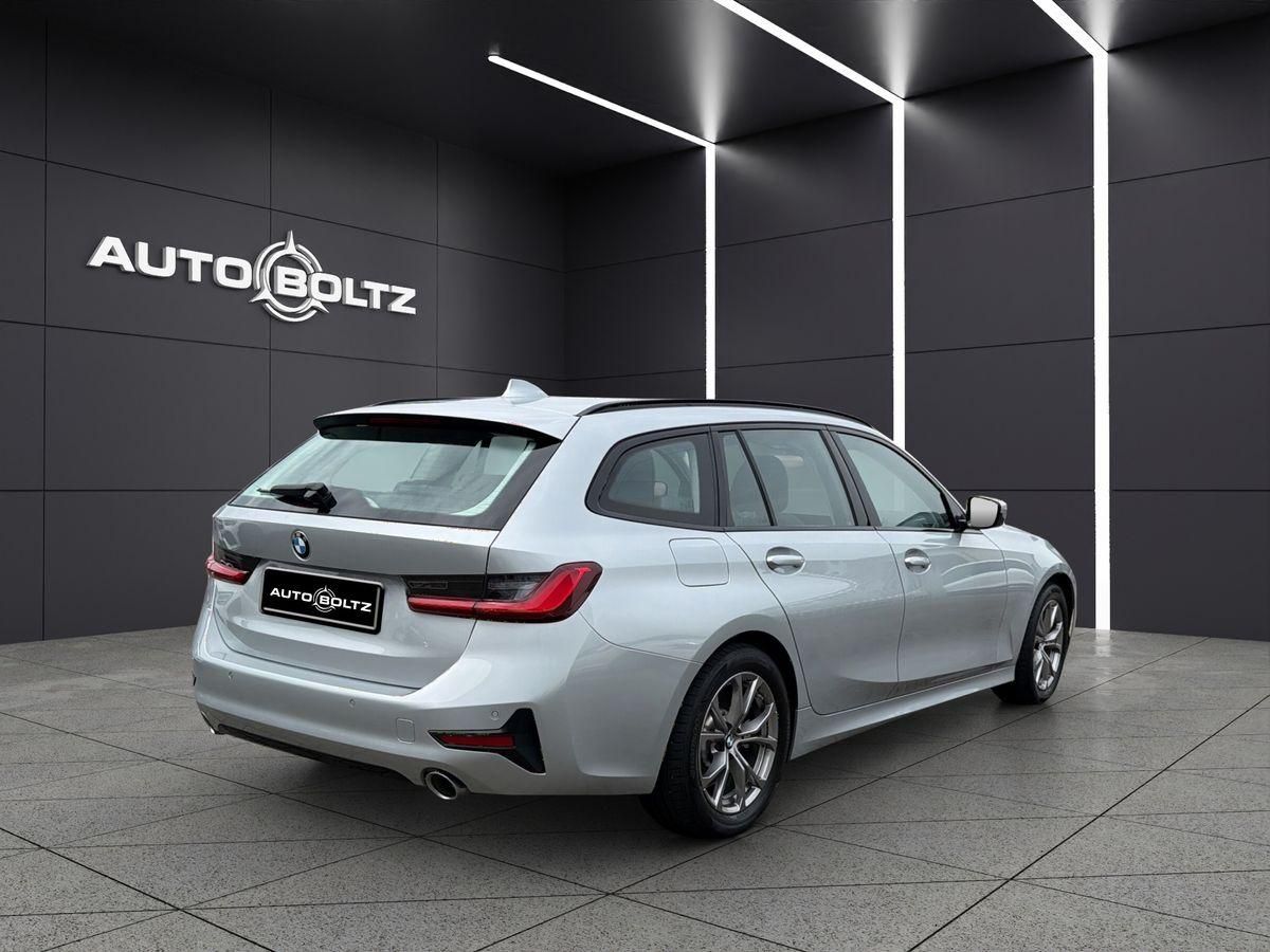 BMW 330 i Sport Line Pano LED Klimaa. PDC foto 6