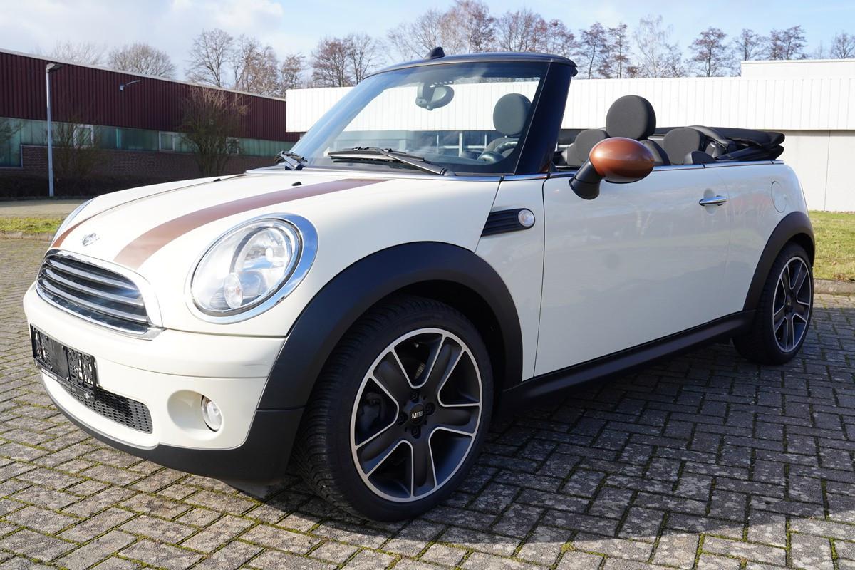 MINI One Cabrio  - Navi-Klima-Sitzheizung-PDC-1.Hand