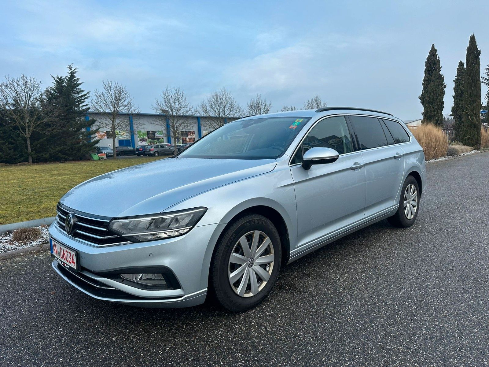 VW Passat Variant Business