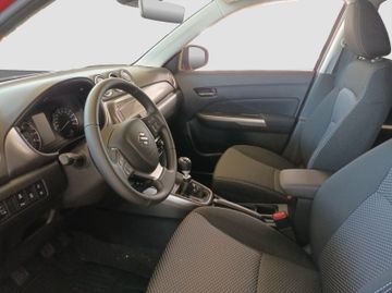 Fotografie 9 des Suzuki Vitara 1.4 Hybrid Comfort Navi PDC SHZ