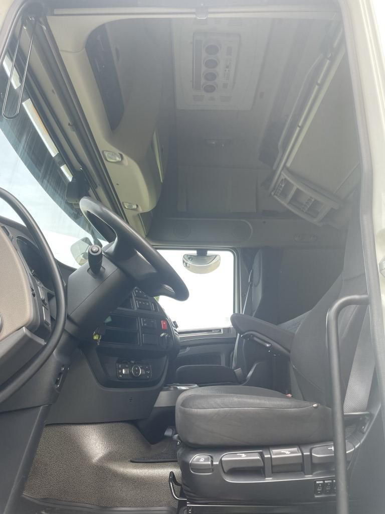 Fahrzeugabbildung DAF FT XF 480 SSC