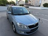 Skoda Fabia Combi Style Edition Automatik / Tüv Neu - Skoda Fabia aus 2010: Kombi