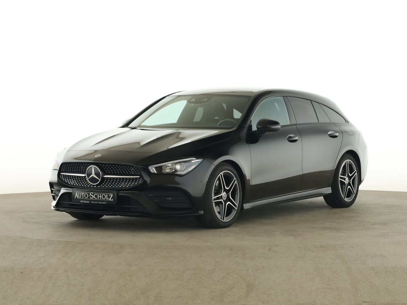Mercedes-Benz CLA 180 d SB AMG+NIGHT+AHK+PANO+AMBIENTE+LED+FLA