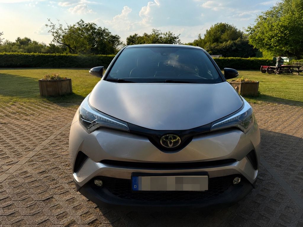 Image of Toyota C-HR