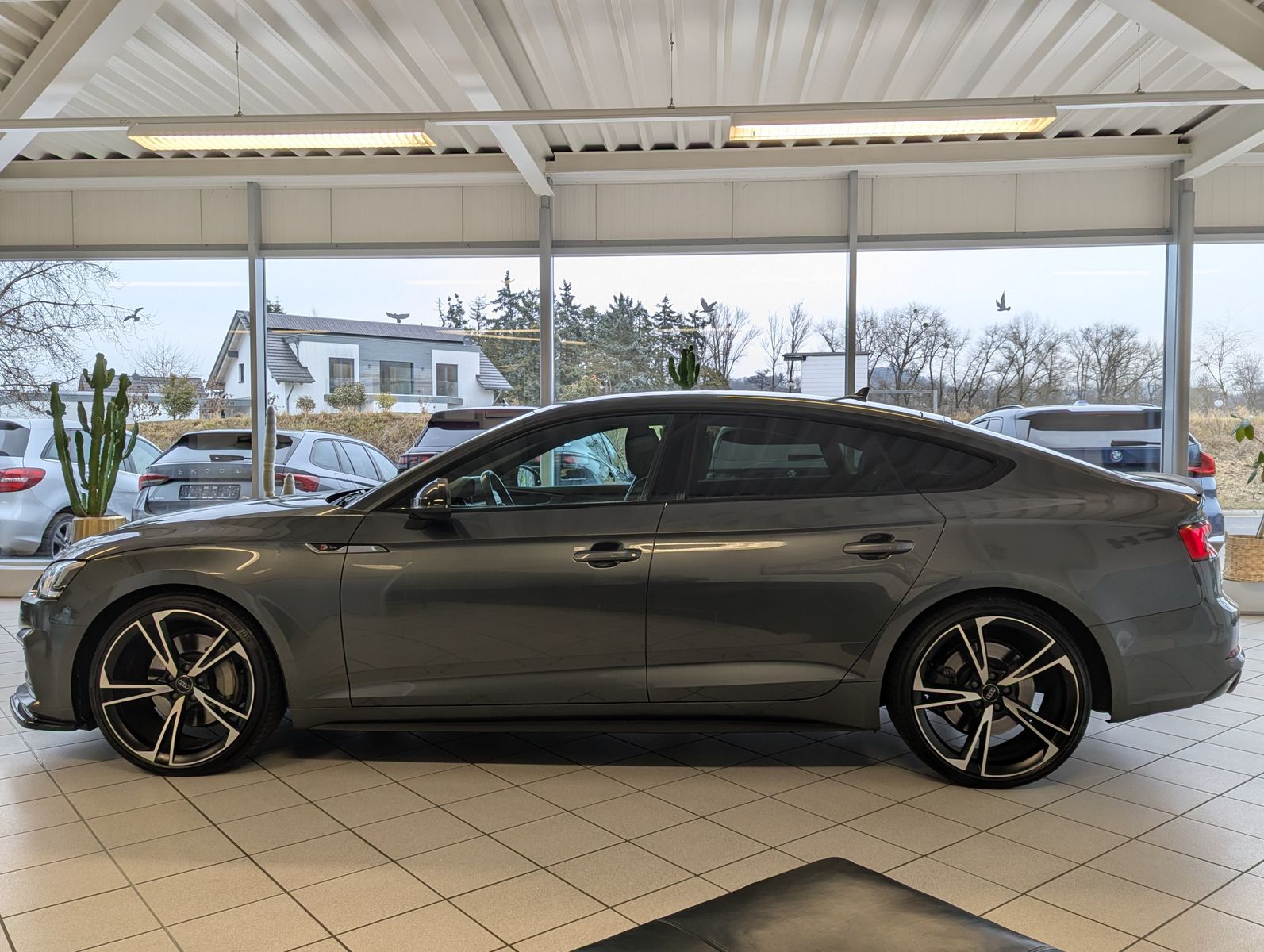 AUDI A5 2.0 TFSI quatt. 3x S-Line+ Matrix ACC B&O 20" - Image 4