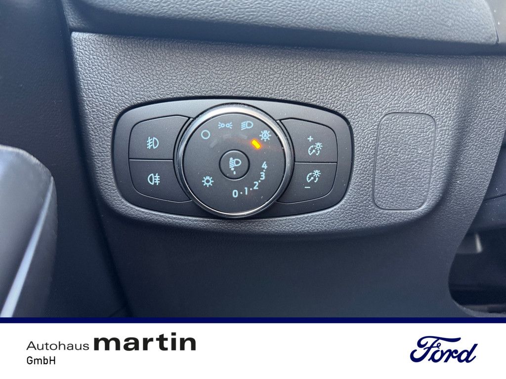 Fahrzeugabbildung Ford Focus 1.0 Titanium SHZ NAVI ACC B&O FACEL. LED