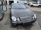 Mercedes-Benz E 240 ELEGANCE Automatik Anthrazit-Metallic 2003