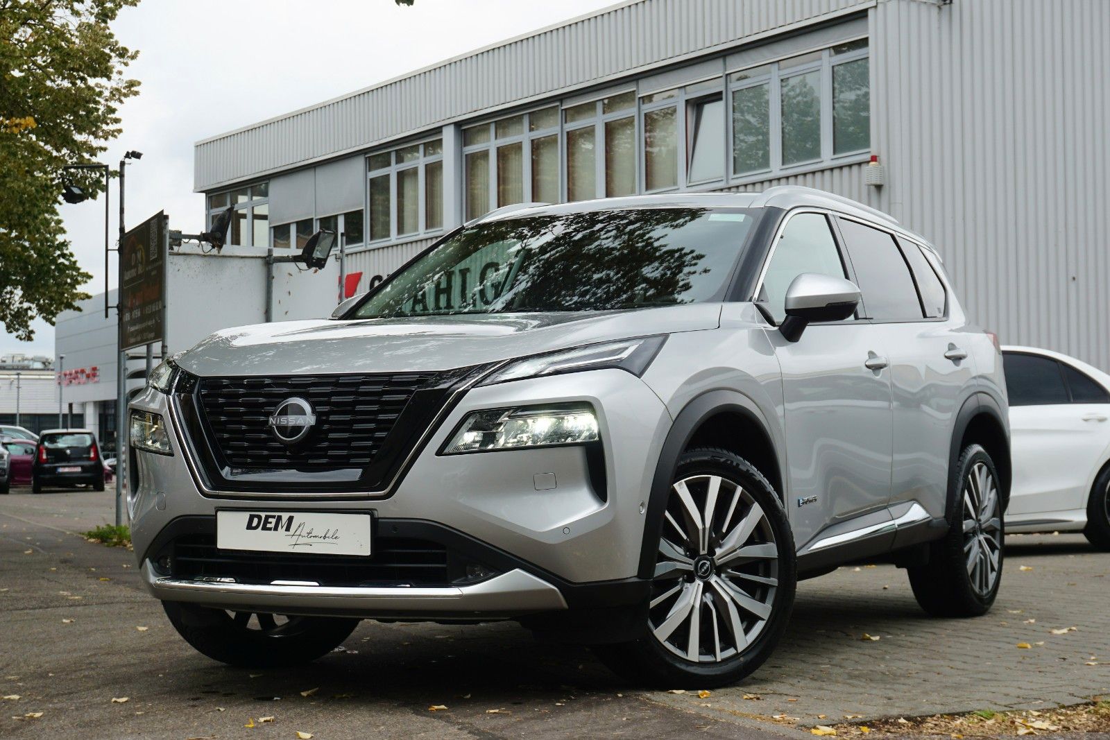 Nissan X-Trail e-Power Tekna / Pano./ HUD /Bose / 20" /