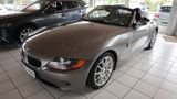 BMW Z4 Roadster 2.5i*AUTOMATIK*LEDER*ELEKTR. SITZE* - BMW Z4 aus 2005