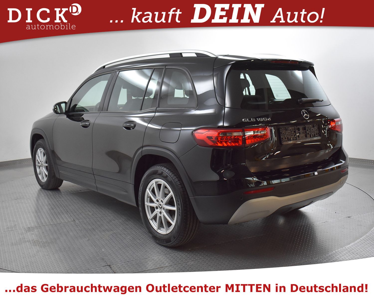 Fahrzeugabbildung Mercedes-Benz GLB 180d 8G >PANOR+NAVI+LEDER+SHZ+KAM+ADVENC+DAB