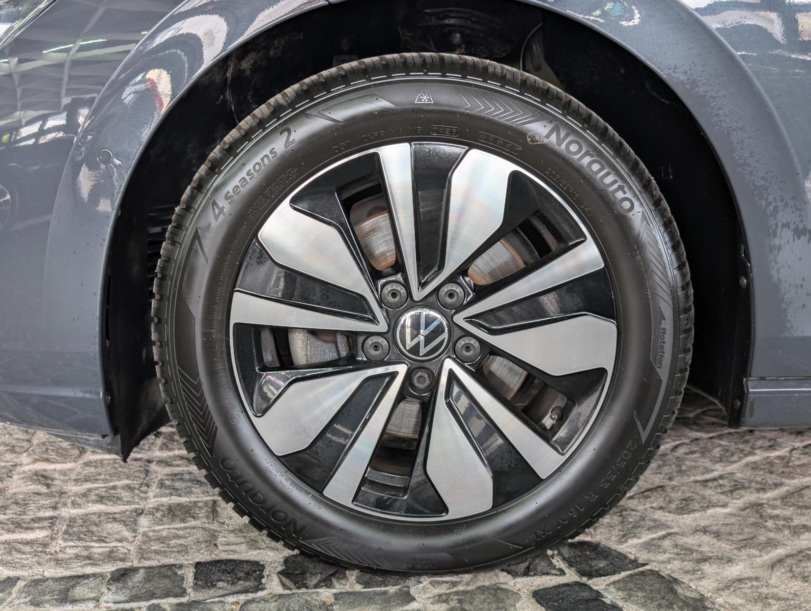 Volkswagen Golf Var. 1.5TSI Move ACC SHZ APP LED AMBI NAVI, миниатюра 10