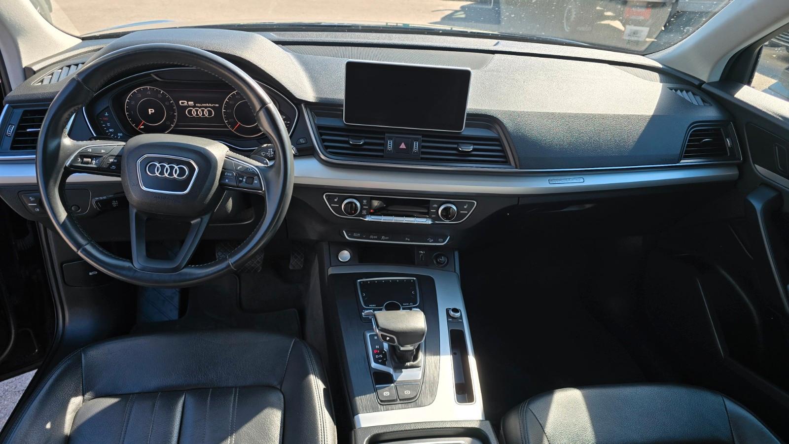 Audi Q5 45 TFSI S tronic quattro sport