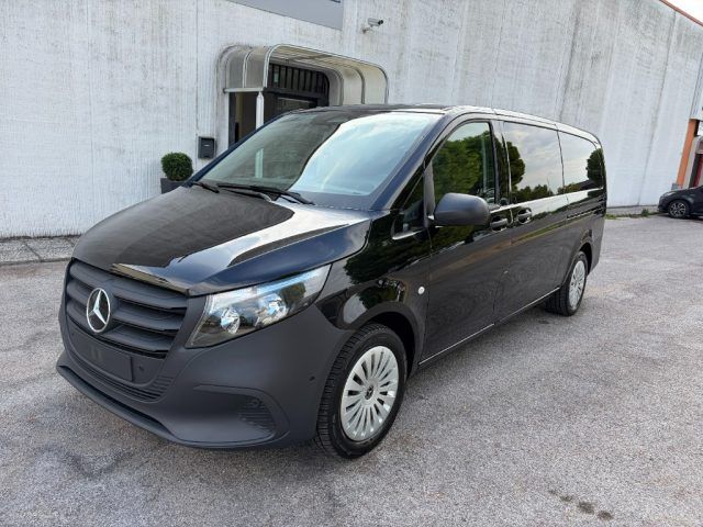 Image of Mercedes-Benz Vito