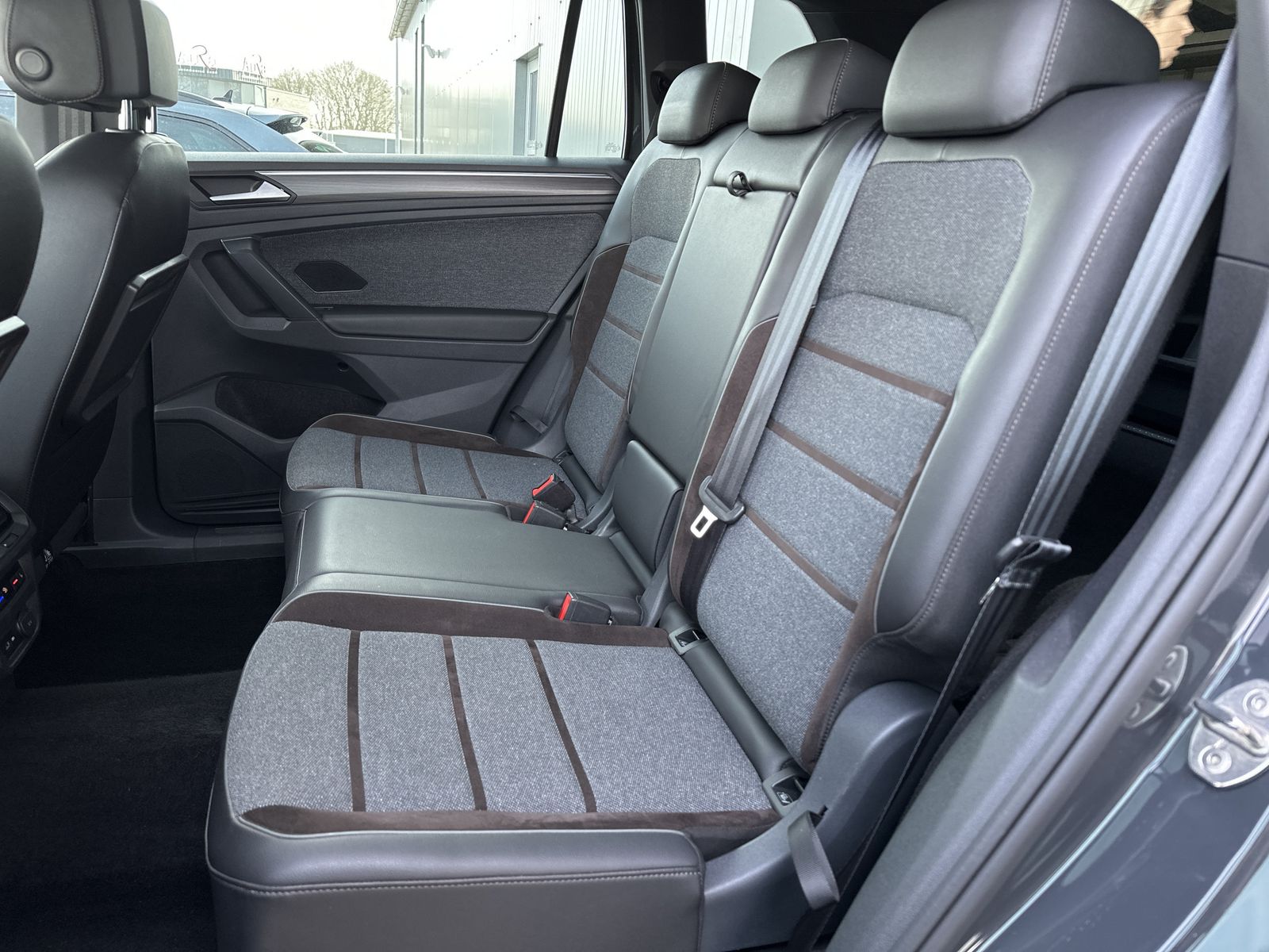Fahrzeugabbildung SEAT Tarraco 2.0 TSI DSG Xcellence 4D LED+AHK+BEATS