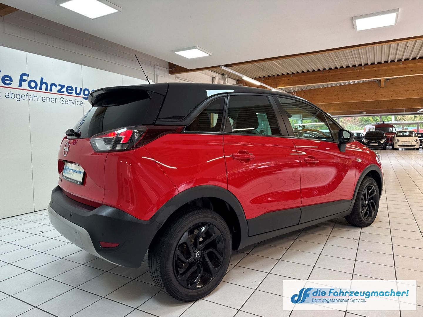 Fahrzeugabbildung Opel Crossland Limited Edition 1.2 Turbo EU6d Apple C