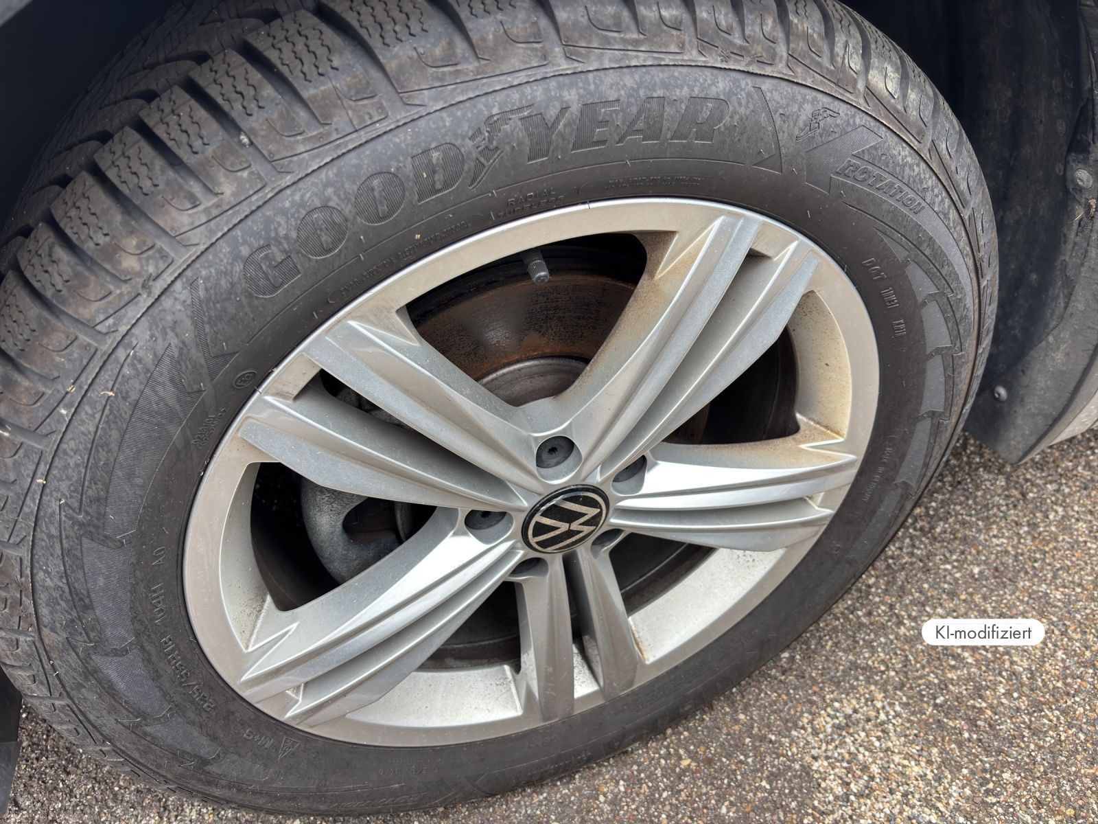 Volkswagen Tiguan - Bild 18
