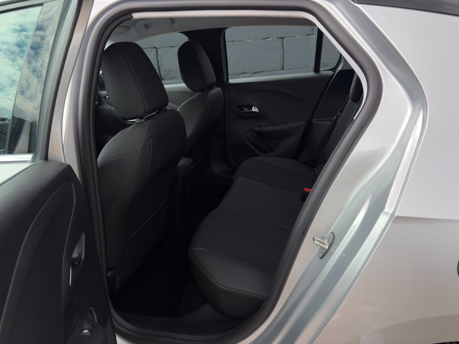Fahrzeugabbildung Opel Corsa F 1.2 DIT S&S Elegance TEMP. NAV LHZ PDC