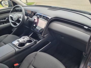 Fahrzeugabbildung Hyundai Tucson TREND Plug-In Hybrid 4WD LED ASSI SOFORT