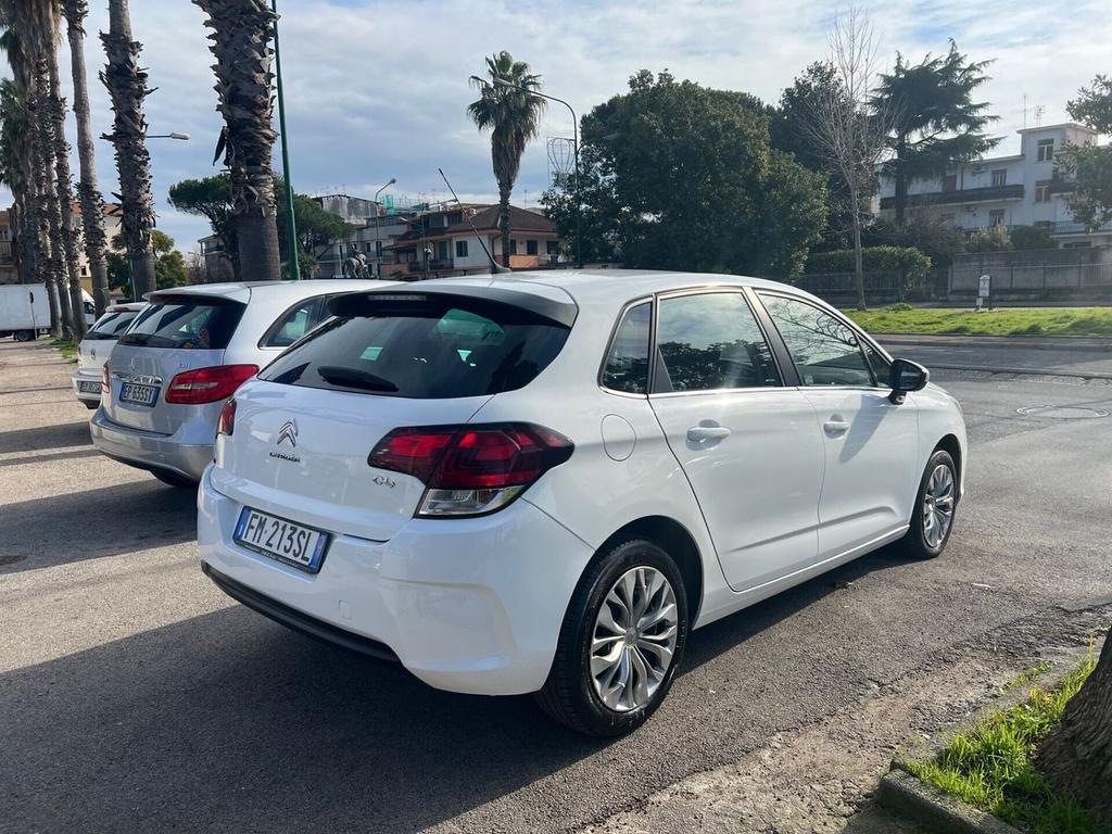 Citroën C4