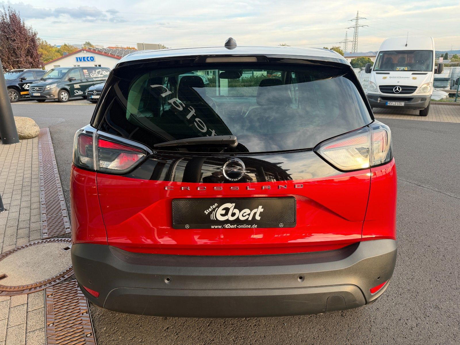 Fahrzeugabbildung Opel Crossland (X) 1,2 Turbo Edition S/S+PDC+NAVI