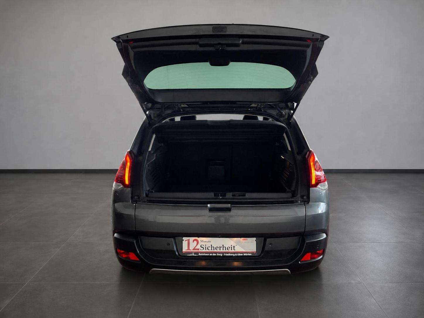 Peugeot 3008 Allure *Pano+ Kamera + TMP + Head Up +Navi