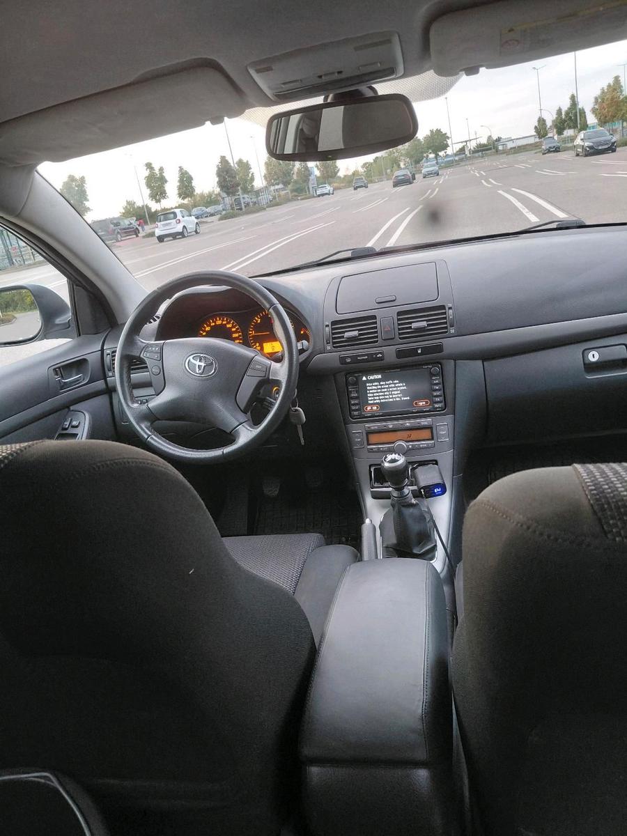 Toyota Avensis 2007 — photo 8