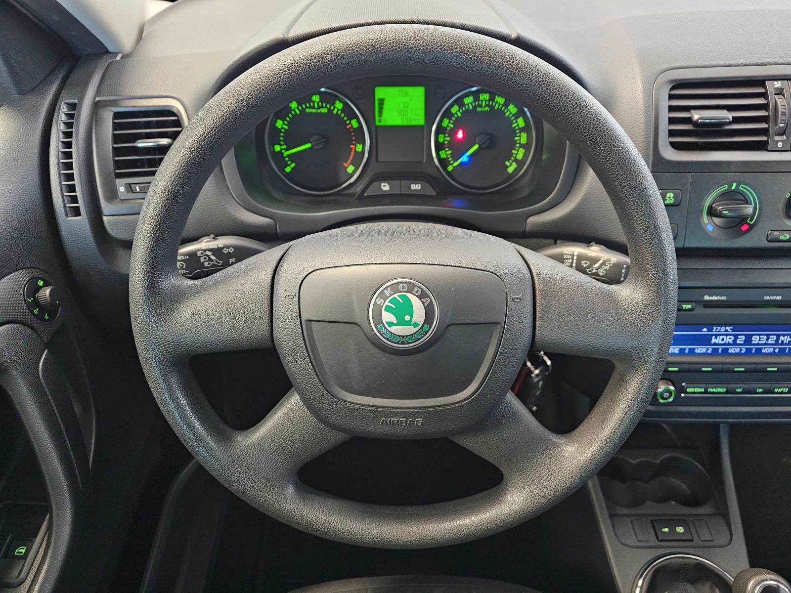 Skoda Fabia 1.2 TSI Combi Family + 8.Reifen/Klima/AHK