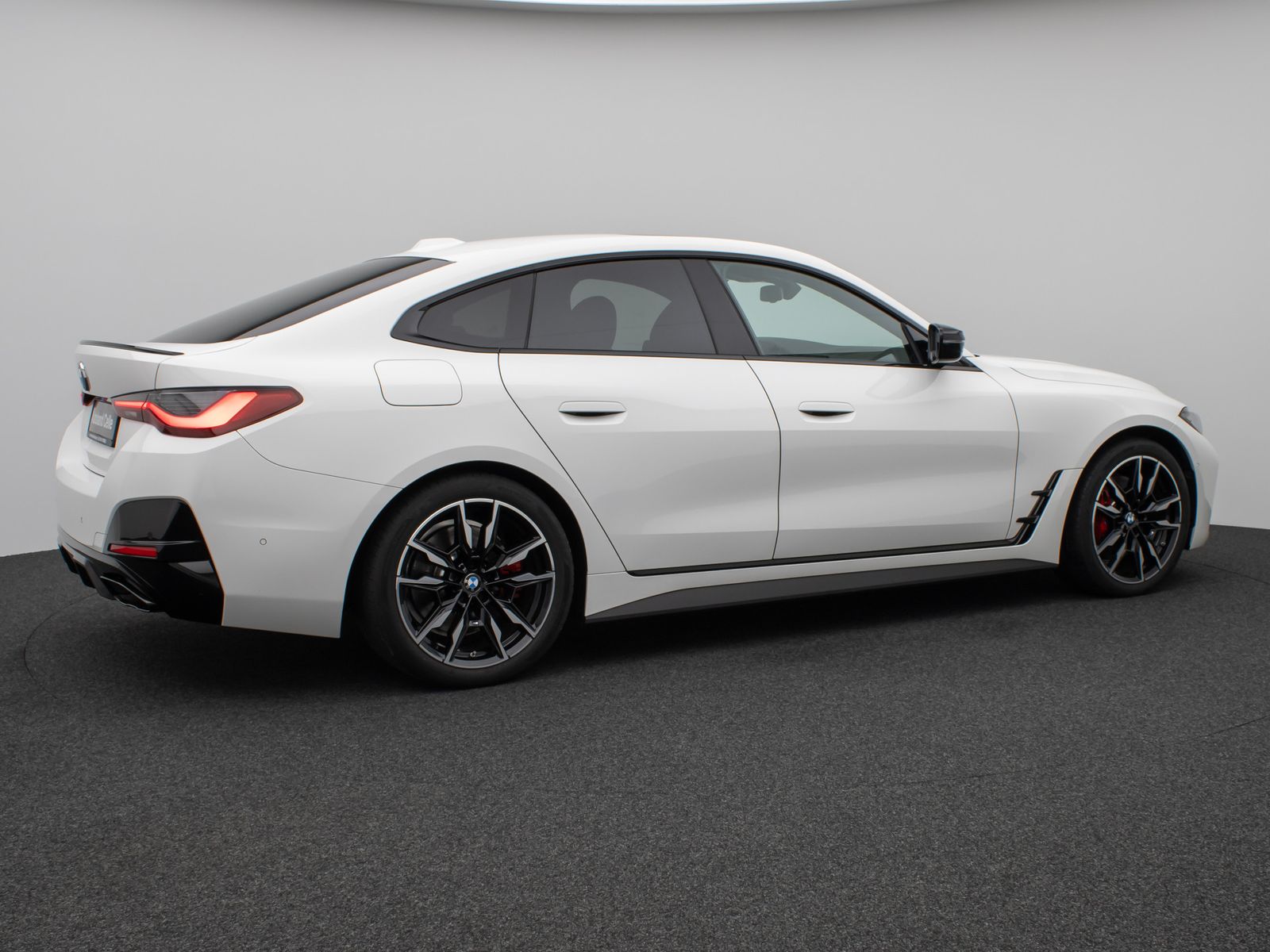 Fahrzeugabbildung BMW M440i xD Gran Coupé Glasdach Kamera HUD DAB H/K