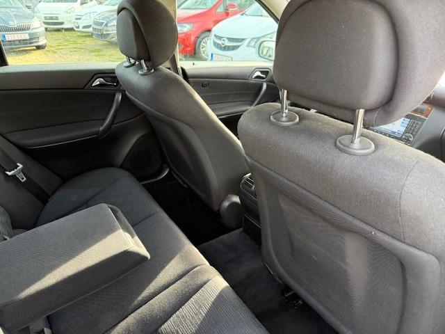 Mercedes-Benz C220 2007 — photo 13