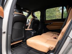 Volvo XC 90 – 28 / 30