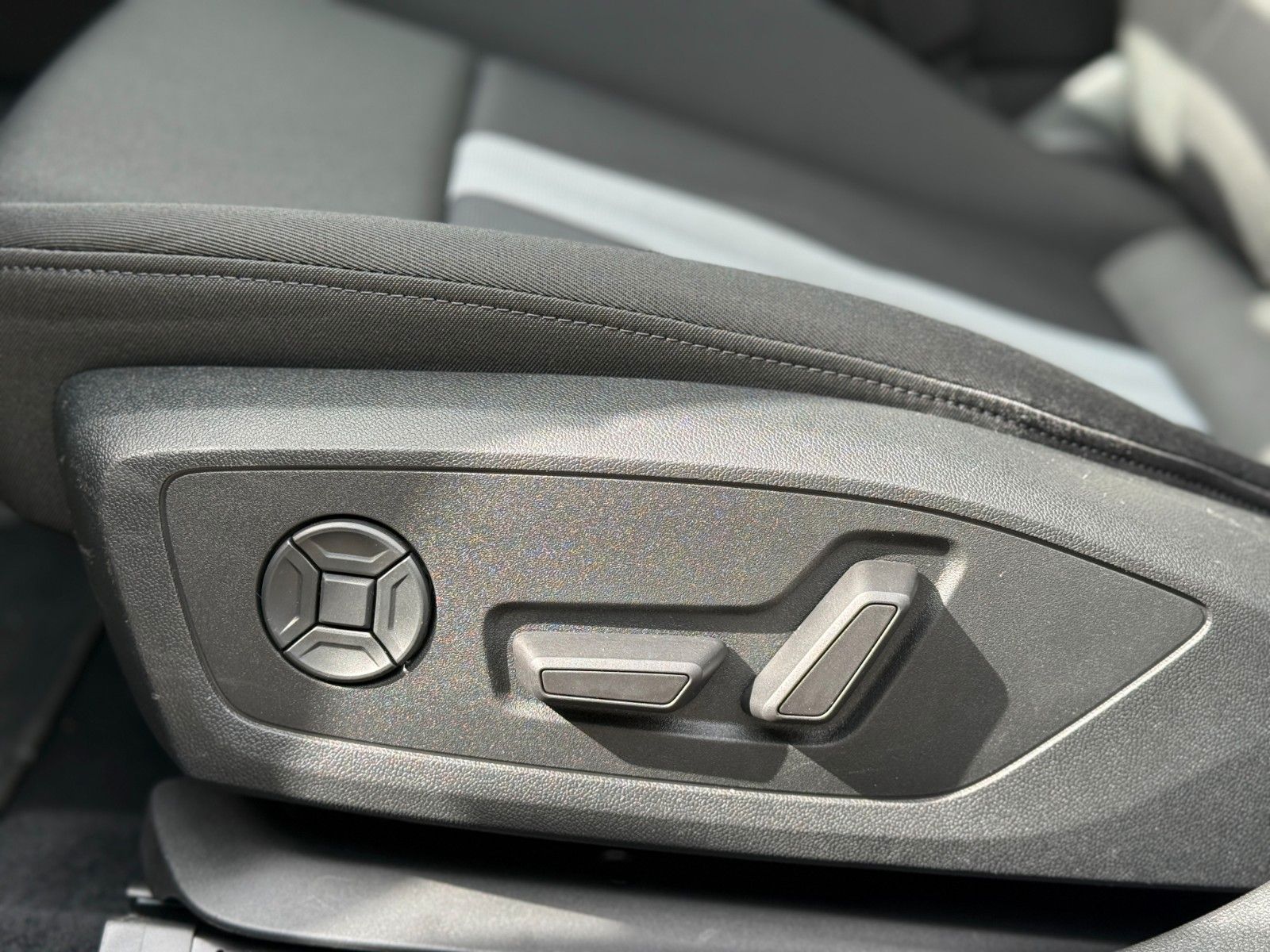 Audi A3 Sportback 35 TDI Virtuell Cockpit*Sportsitze* foto 17