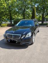 Mercedes-Benz E 350 CDI T BlueEFFICIENCY AVANTGARDE AVANTGARDE - Mercedes-Benz E 350 in Leipzig