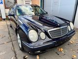Mercedes-Benz E 240 T ELEGANCE 1.Hand - Mercedes-Benz E 240 Gebrauchtwagen