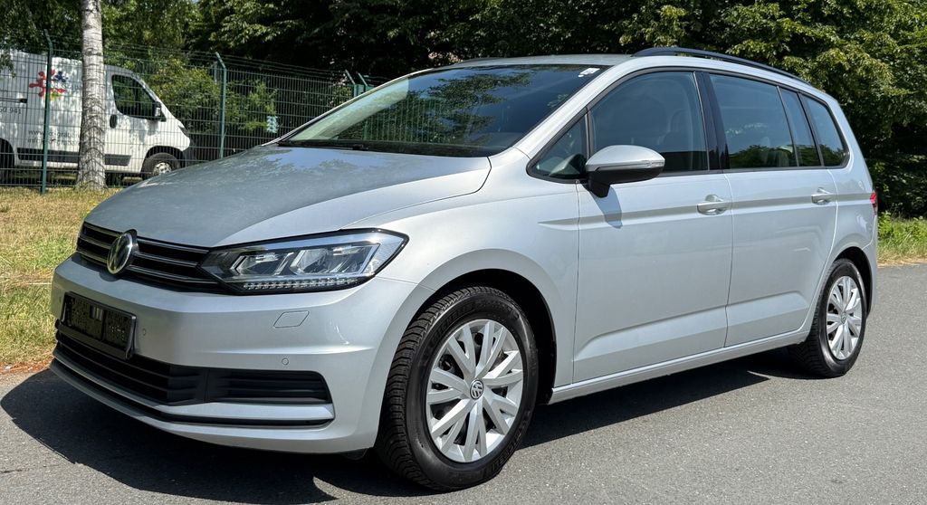 Image of Volkswagen Touran