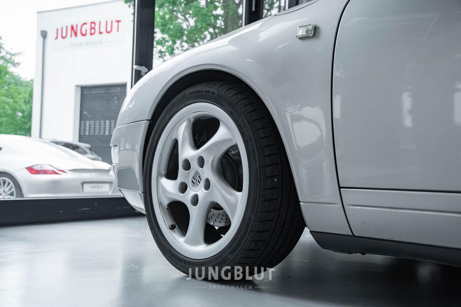 Porsche 993 Carrera Cabriolet, Tiptr. Deut. Auslieferung