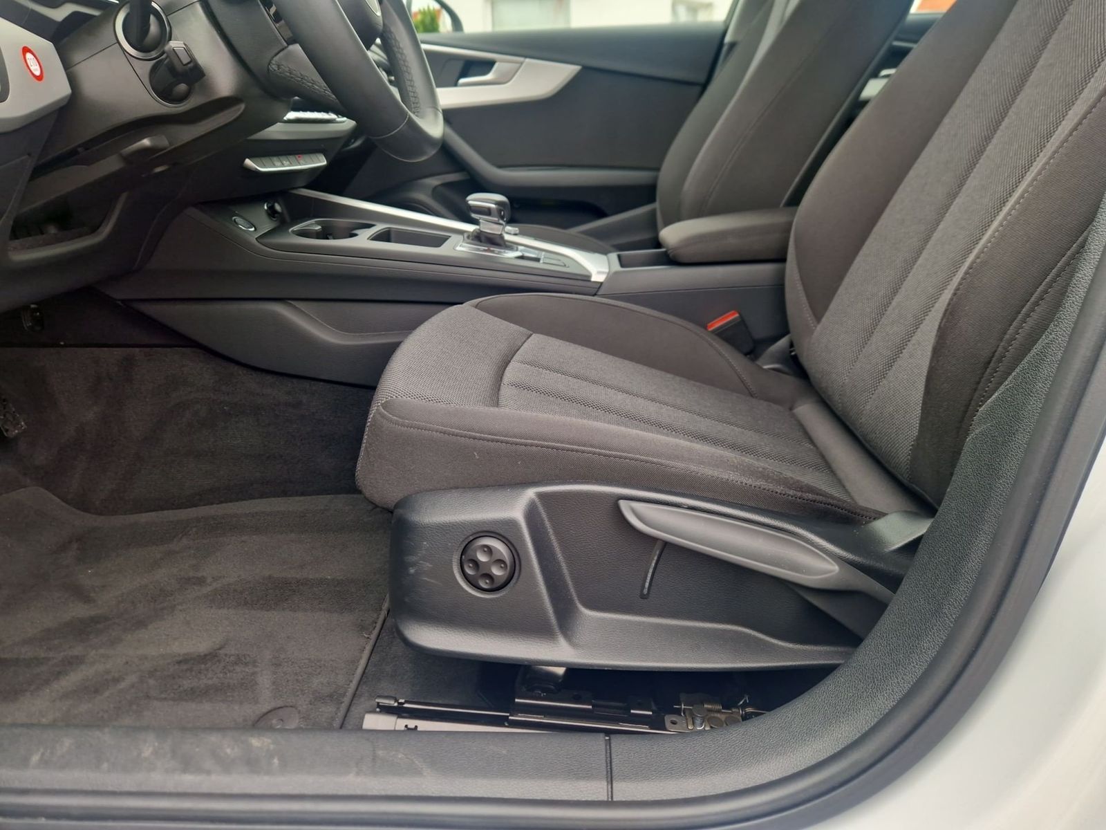 Audi A4 - Bild 18