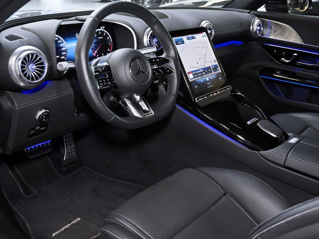 Mercedes-Benz GT 63 AMG 4M+ HA-LENKUNG MULTI-SITZE PANO LIFT