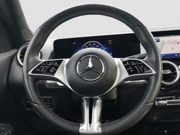 Mercedes GLB 200 - 10