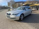 BMW 530 5 Touring 530d xDrive - BMW 530 aus 2008: Kombi
