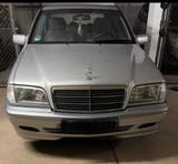 Mercedes-Benz C 180 W202 | Erst 40.211 km ... - Mercedes-Benz C 180 mit Benzin-Antrieb: Limousine, W202