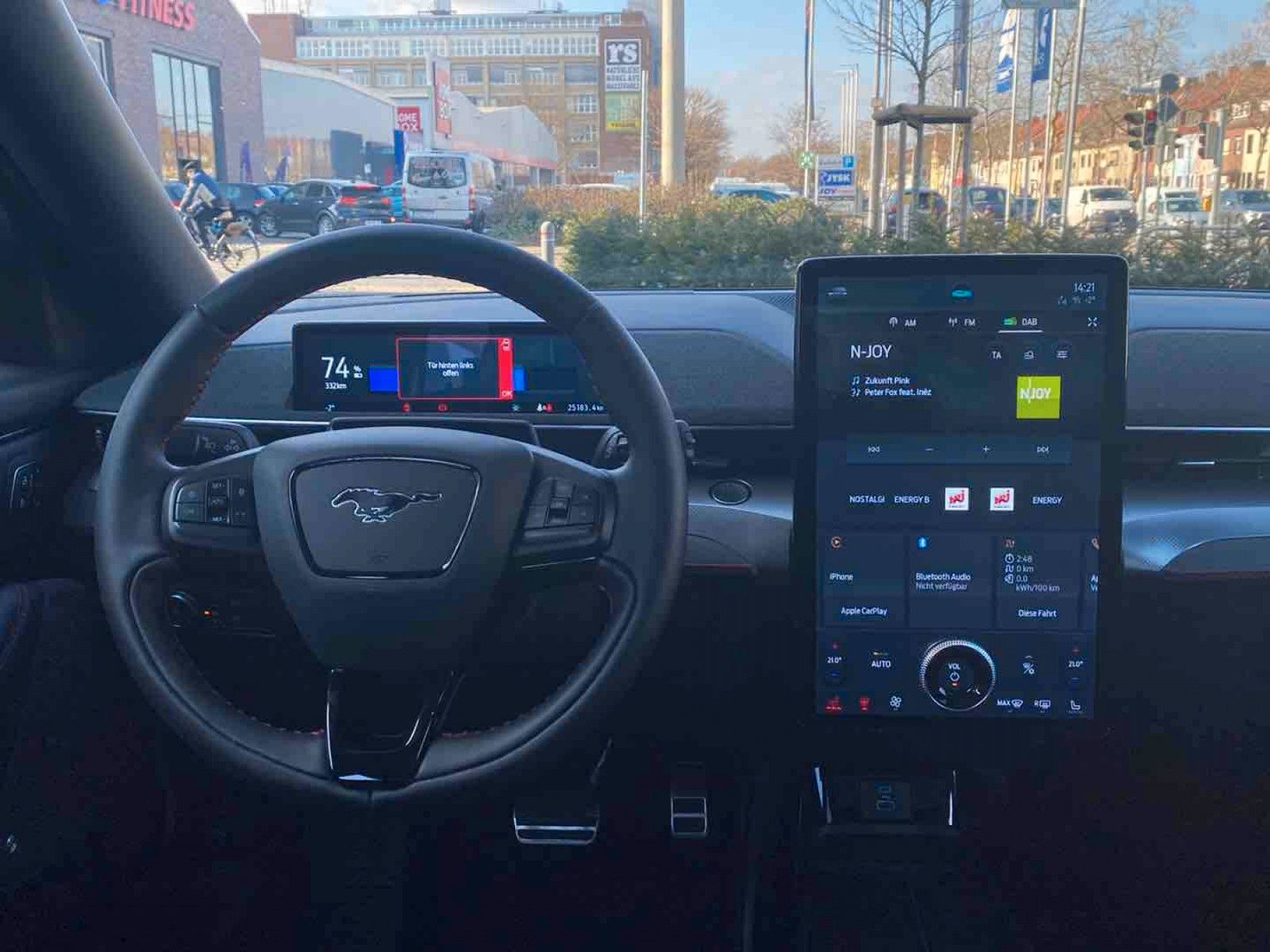 Fahrzeugabbildung Ford Mustang Mach-E First Edition AWD