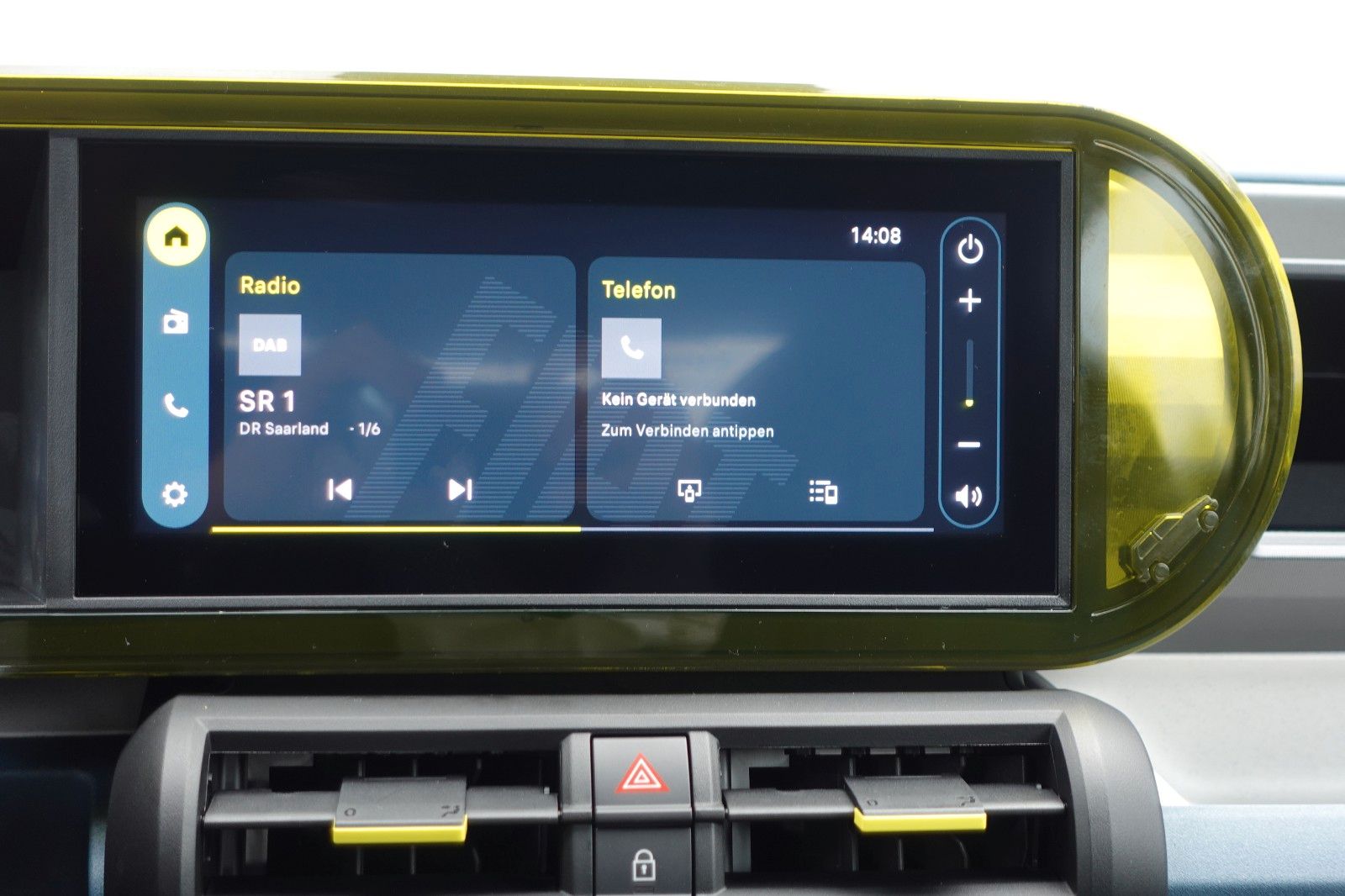 Fahrzeugabbildung Fiat Grande Panda 1.2 Automatik,Carplay, Pixel LED