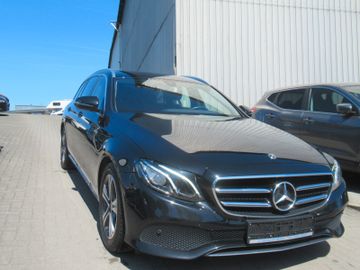 Mercedes E 220 - 6