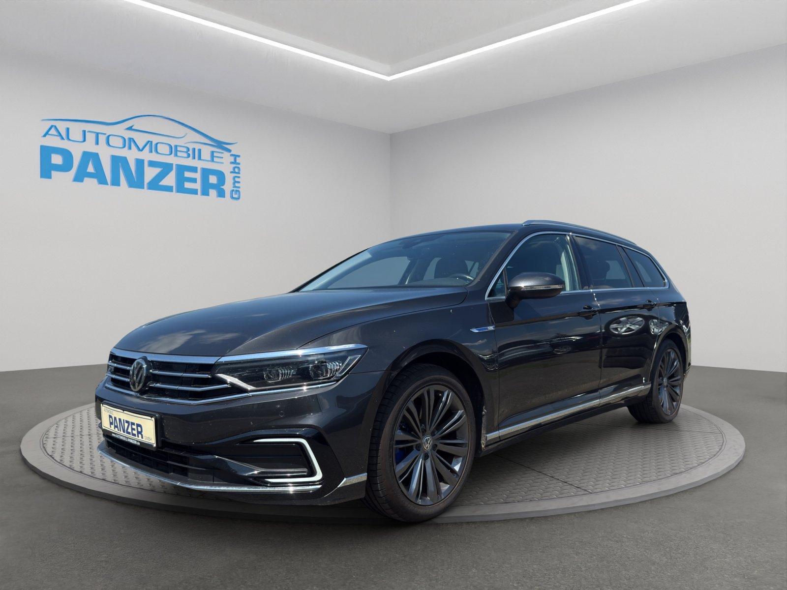 Volkswagen Passat Variant 1.4 TSI Hybrid GTE  Matrix LED RF
