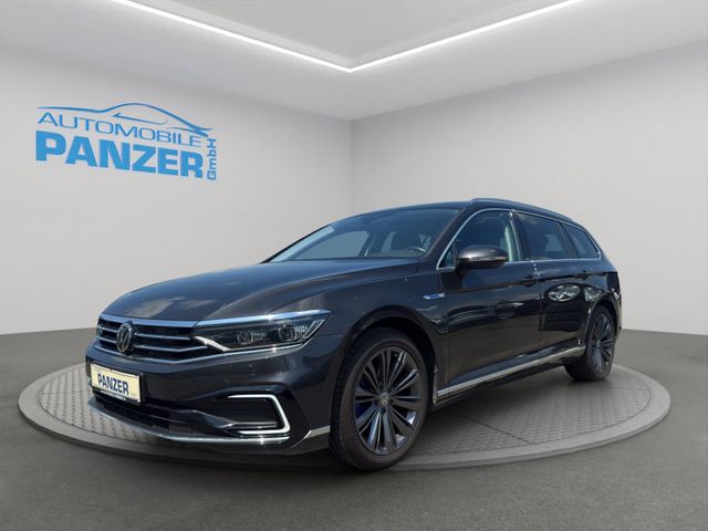 VW Passat Variant 1.4 TSI Hybrid GTE  Matrix LED RF