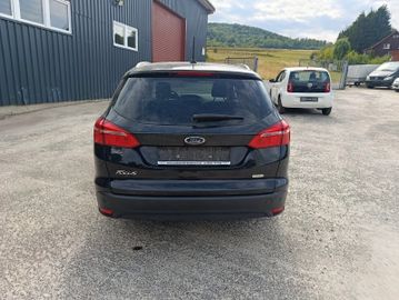 Ford Focus - 8