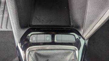 Bild 17 Opel Corsa F 1.2 Edition Sitzheizung/DAB+/Bluetooth/