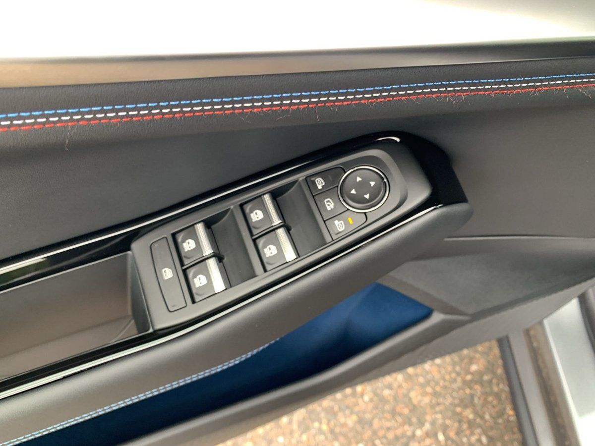 Renault Rafale - Bild 20