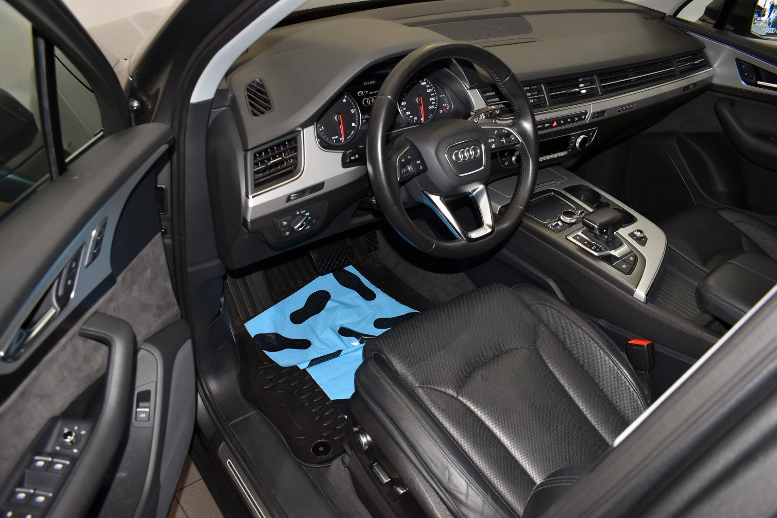 Fahrzeugabbildung Audi Q7 3.0 TDI quattro S line Leder,Navi,LED,Memory